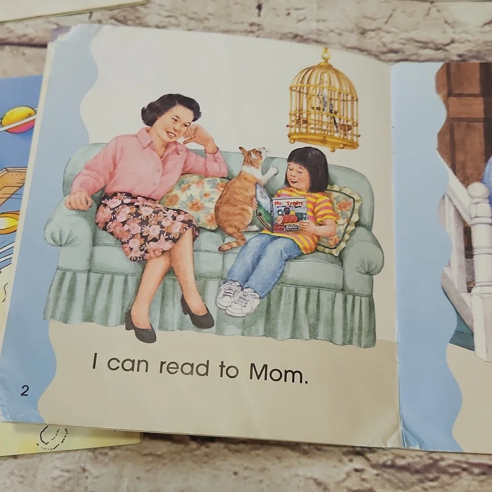 Elementary Literacy Tree Reader‎ Lot Of 36